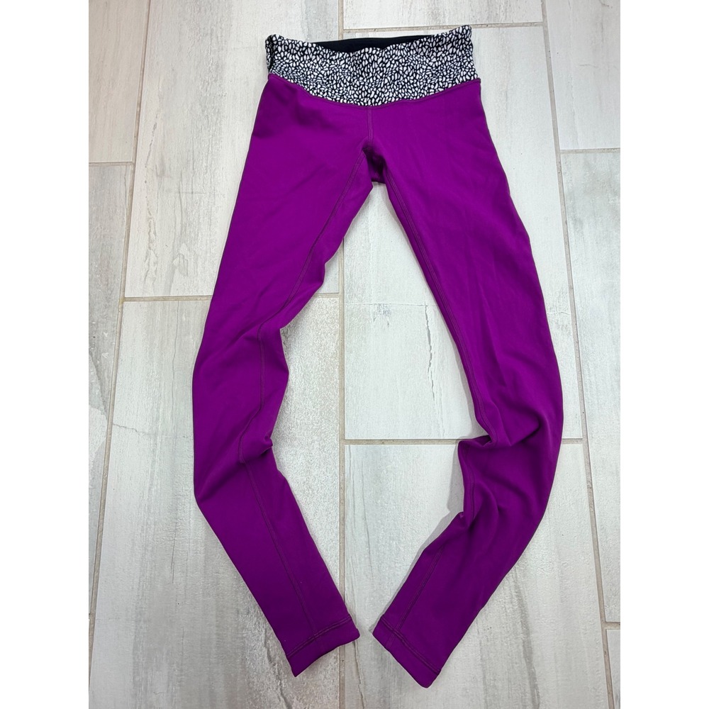 Lululemon Purple Full Length Leggings Black White Pebble Print Waistband Size 4